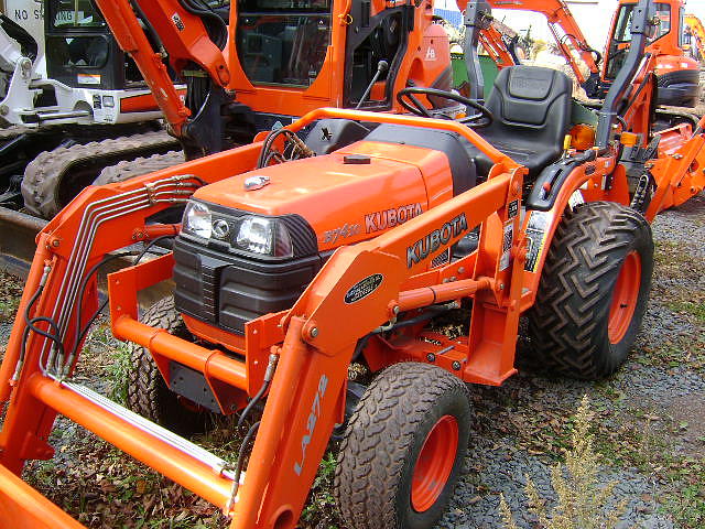 KUBOTA B7410 FILTRY
